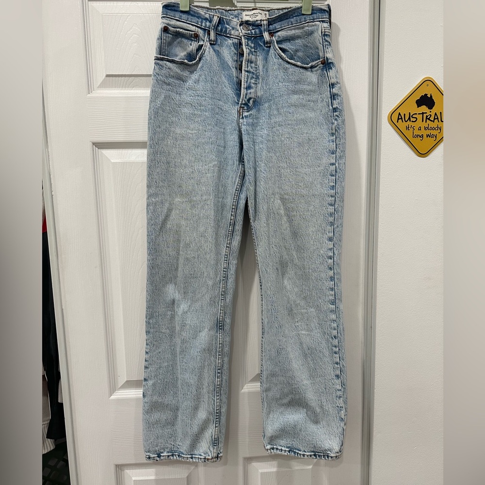 Abercrombie “The 90s Baggy Low Rise”